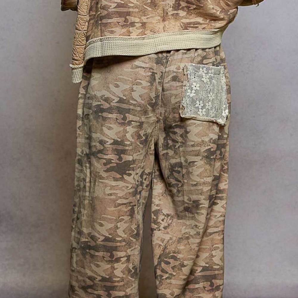 New POL Relaxed Fit Jogger Pants French Terry Camo Patchwork Elastic Waist Roomy - Picture 5 of 10